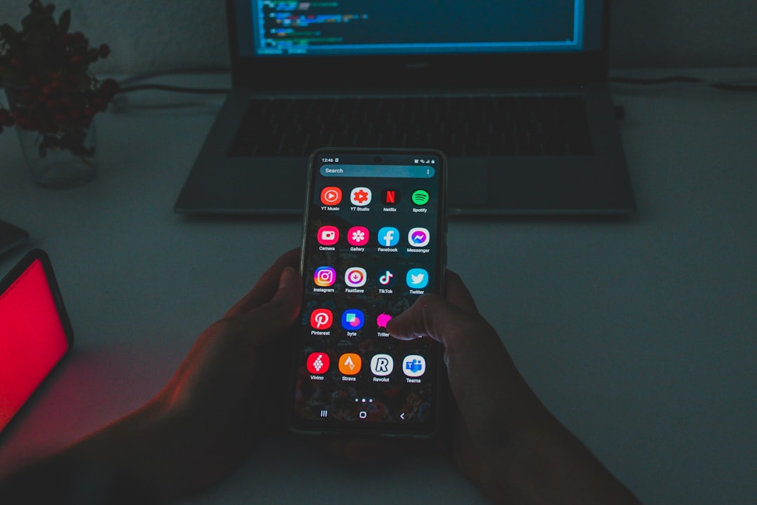 Görsellerin Android uygulama sayfasında optimize edilmesini gösteren örnek görsel