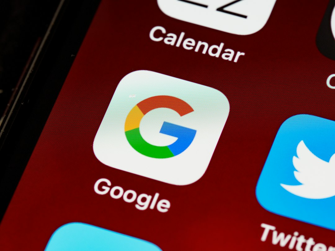 Android ve iOS için keşfet sayfası arayüzü tasarımı görseli